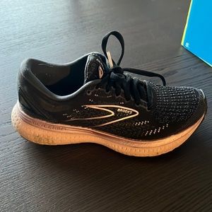 Brooks Glycerin 19 Womens Size 6 Black Ombre Metallic Pink Road Running Shoes